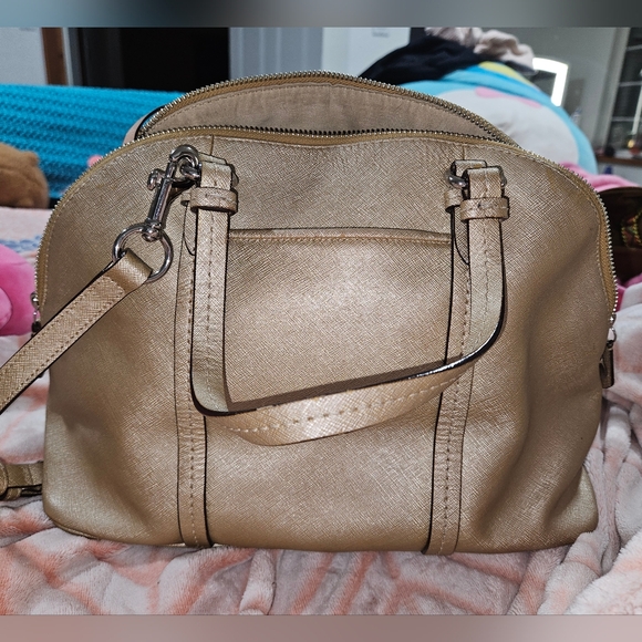COACH Cora Domed Satchel Gold Like New Condition - Picture 3 of 3
